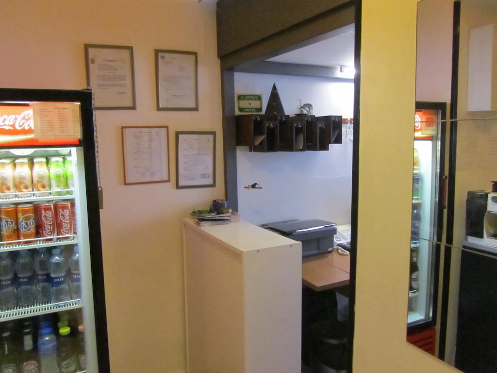 甘巴拉酒店 米兰 外观 照片
